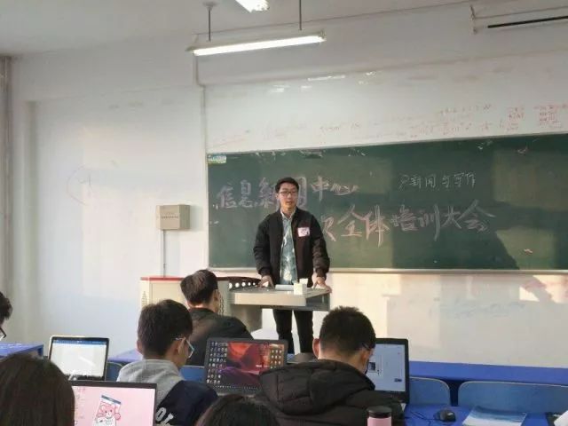 蓝姐三中三论坛最新消息新闻报道，蓝姐三中三论坛最新消息新闻速递