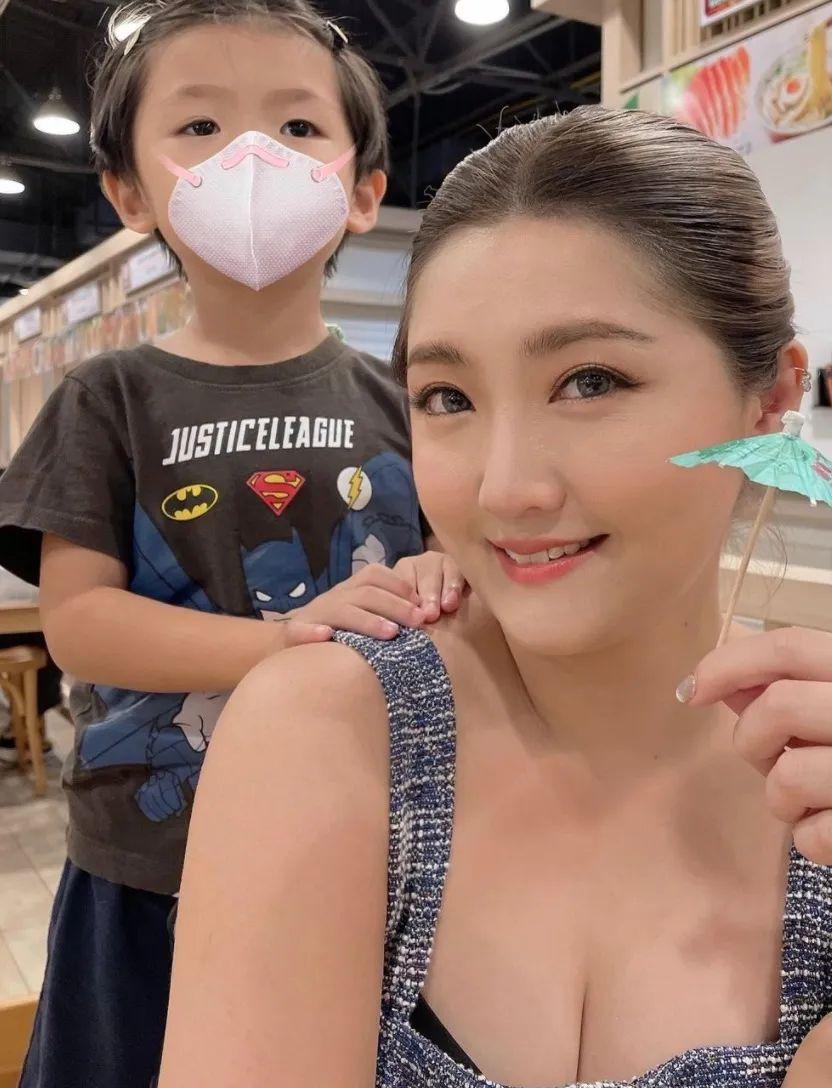 香港资料和澳门资料网址的异同，香港与澳门资料网址对比，异同解析