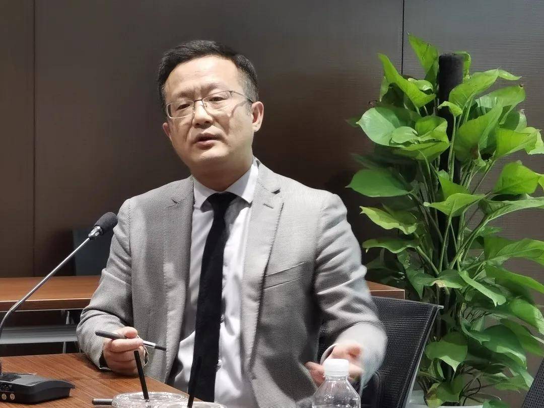 陈有西律师，法律界的明灯，陈有西律师，法律领域的明灯领航者