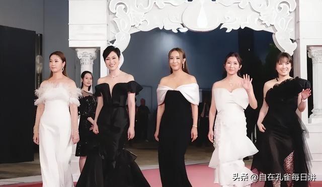 2024年今晚香港开启新篇章，活力与繁荣的交汇点，香港开启新篇章，活力交汇点，繁荣展望未来（2024年今晚）