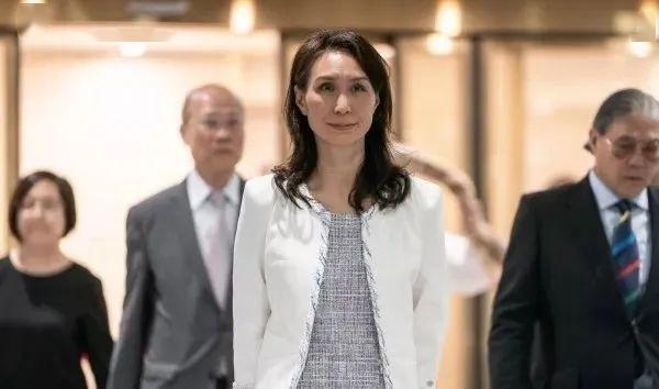 澳门六肖王小胖的身份揭秘，探索神秘面纱下的真相，澳门六肖王小胖身份探秘，揭开神秘面纱下的真相