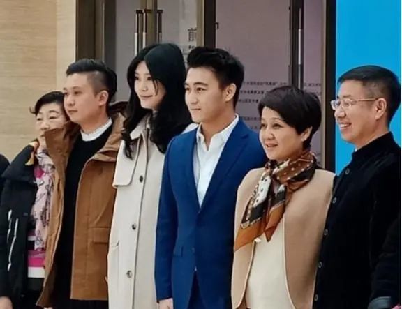 澳门六肖王小胖图片高清最新版，探索与赏析，澳门六肖王小胖高清图片最新版，探索与赏析揭秘